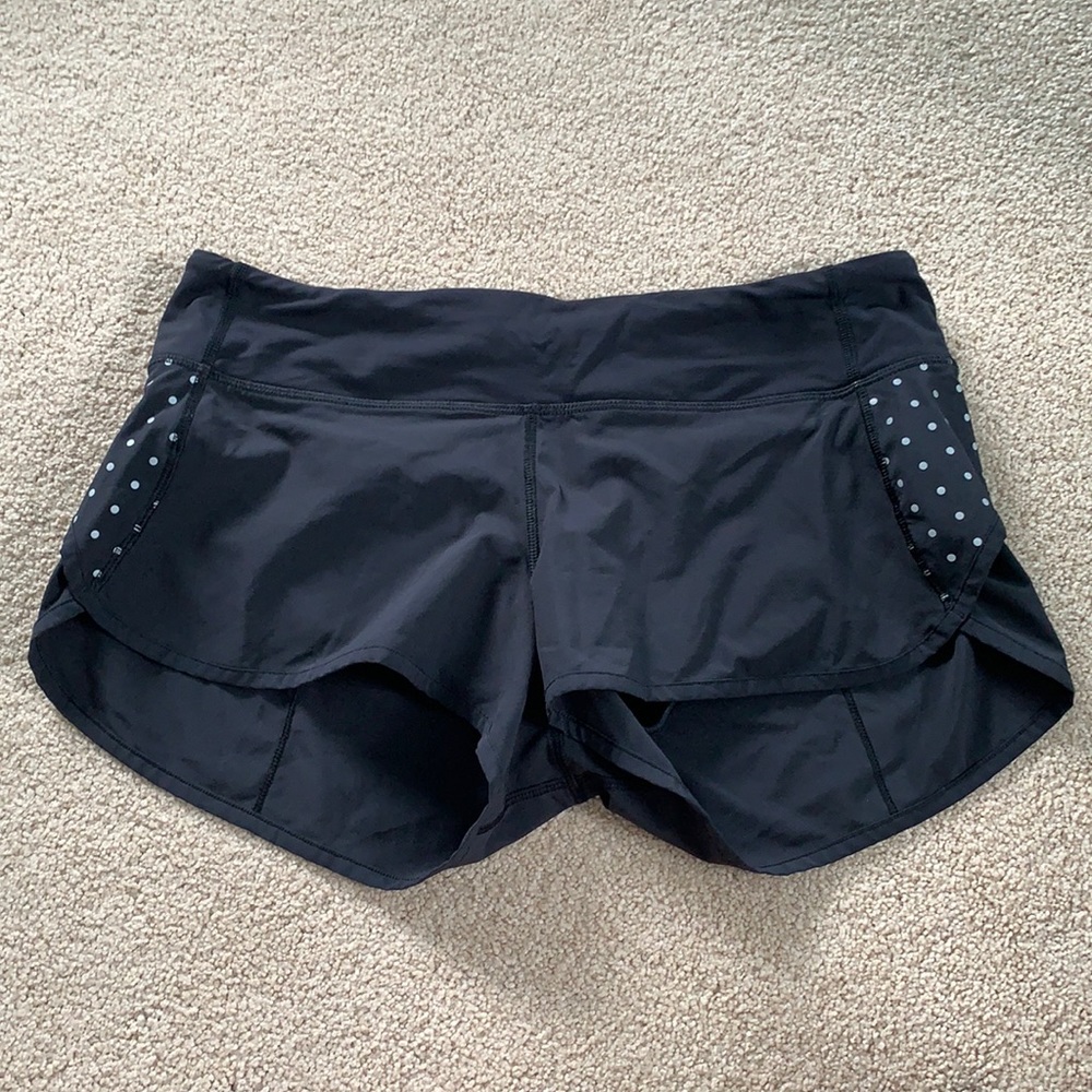 2.5” LuluLemon Low-Rise Speed Up Shorts